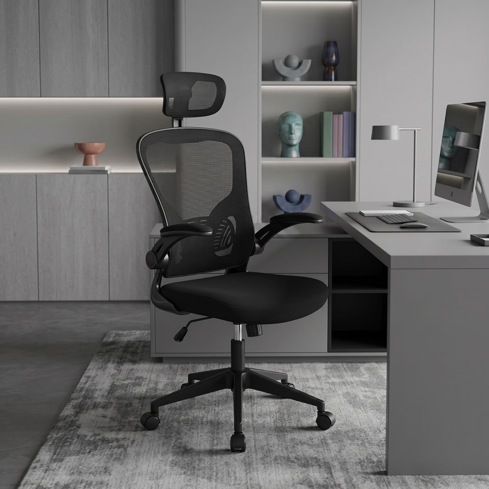 Manager office chair Ergoline pakoworld with fabric mesh in black colour