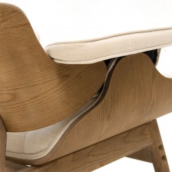 Πολυθρόνα relax Mirto pakoworld μασίφ ξύλο καρυδί-ύφασμα εκρού 80x80x96.5εκ