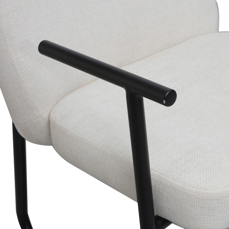Vindor pakoworld visitor chair cream fabric with black metal leg 65x68.5x79.5cm Vindor pakoworld visitor chair cream fabric with black metal leg 65x68.5x79.5cm