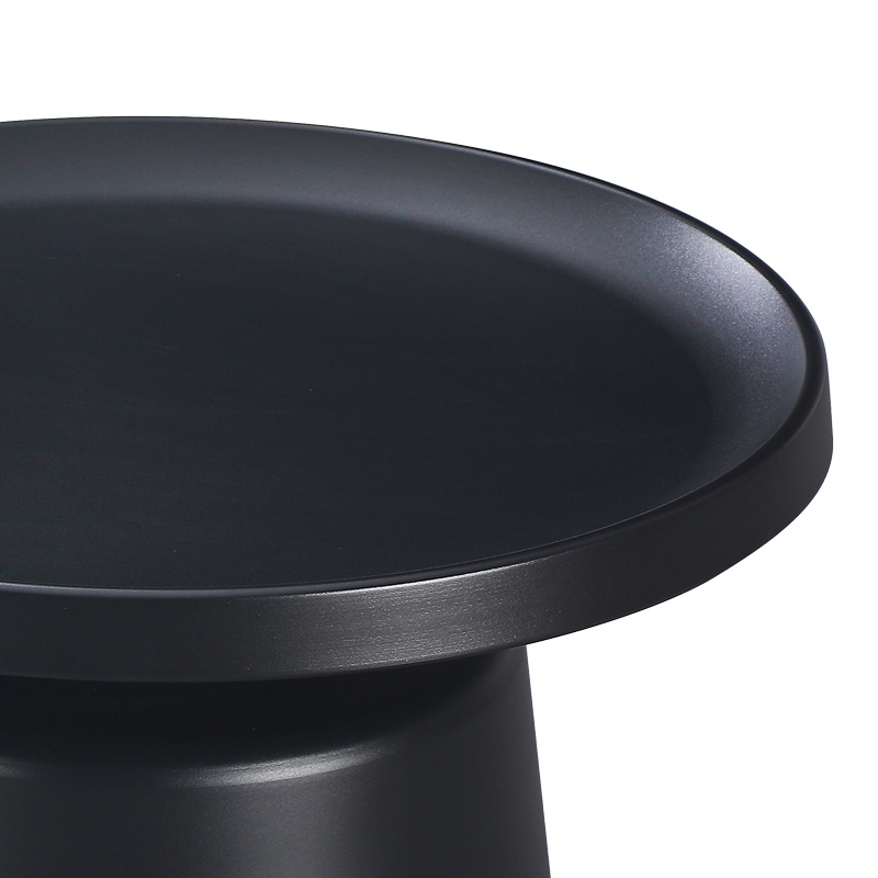 Coffee table Ginoze Inart metal in black color D70x38cm Coffee table Ginoze Inart metal in black color D70x38cm