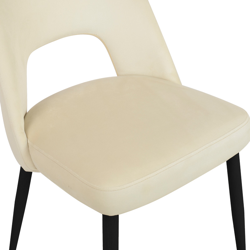 Murde chair pakoworld beige velvet and metal legs in black color 48.5x61x89cm Murde chair pakoworld beige velvet and metal legs in black color 48.5x61x89cm