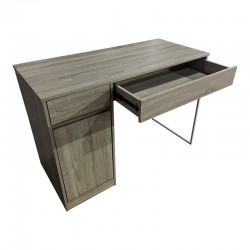 Kantor pakoworld work desk in natural shade with white metal leg 110x50x76cm Kantor pakoworld work desk in natural shade with white metal leg 110x50x76cm